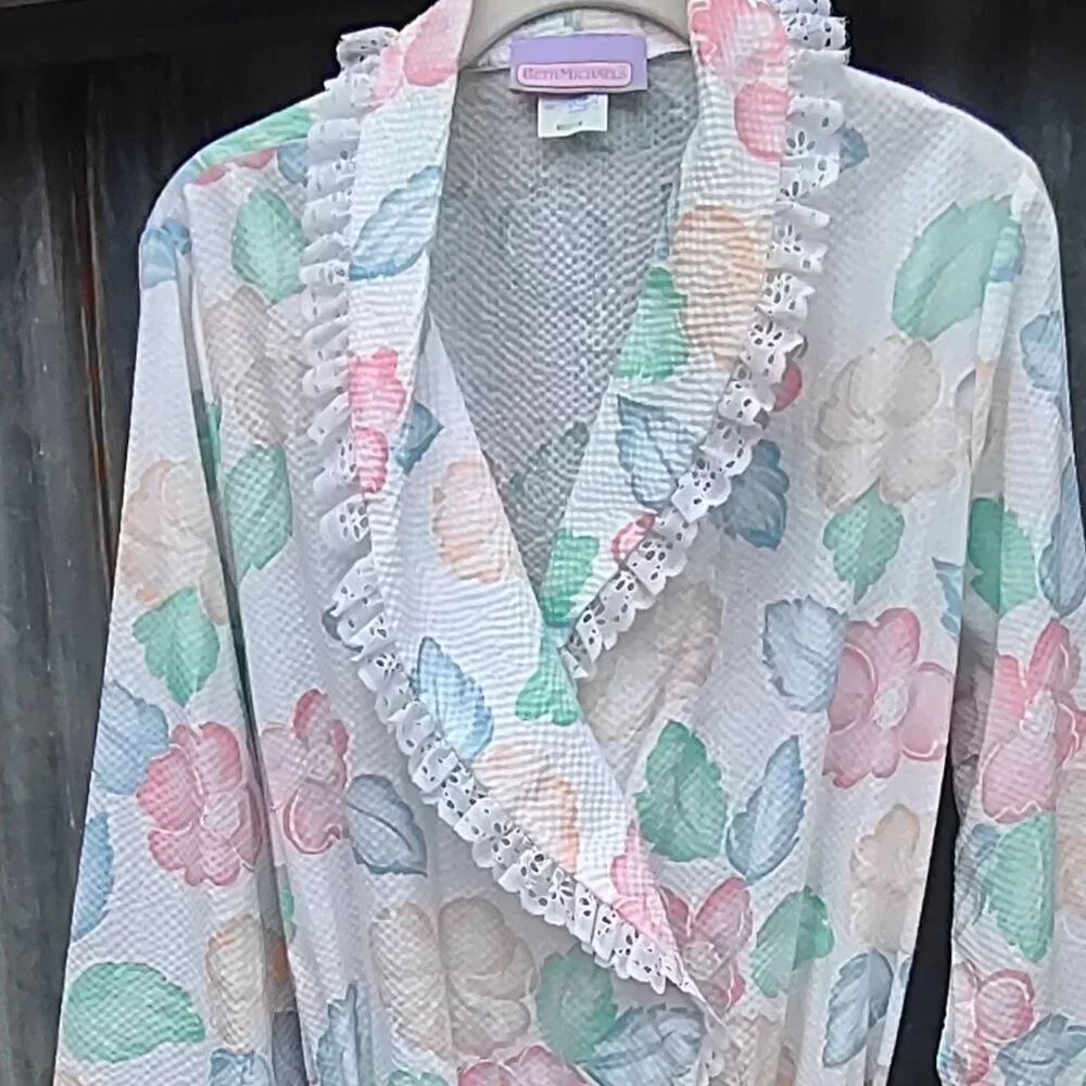Vintage Beth Michaels Floral Seersucker & Lace Robe Cottage Garden  Medium NWOT - Picture 5 of 14